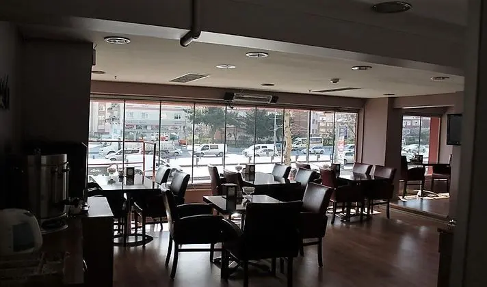 Dedem Hotel İstanbul - Yerinde Yemek