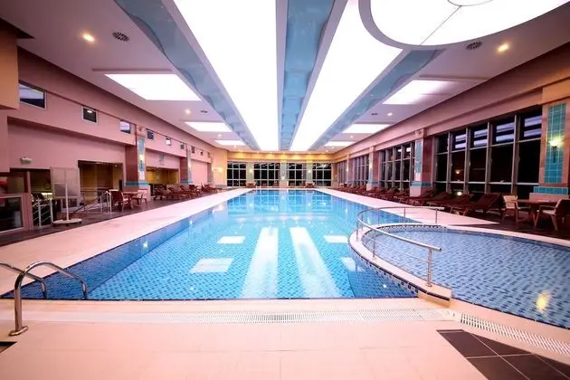 Dedeman Konya Hotel And Convention Center - Havuz
