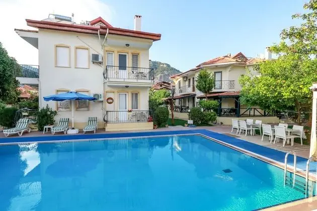 Dedeminn Garden Hotel - Dış Mekan