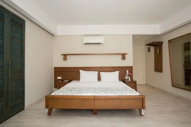 Dedeminn Marina Hotel - Oda