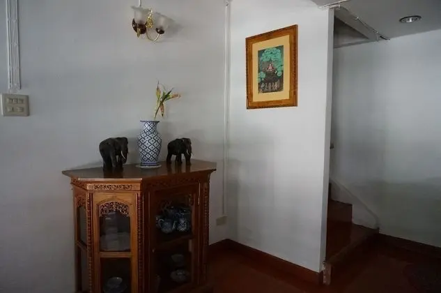 Dee-Lek Guesthouse and Restaurant - İç Mekan