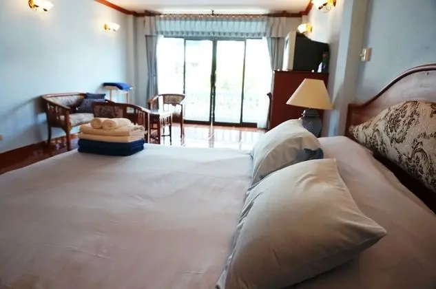 Dee-Lek Guesthouse and Restaurant - Oda