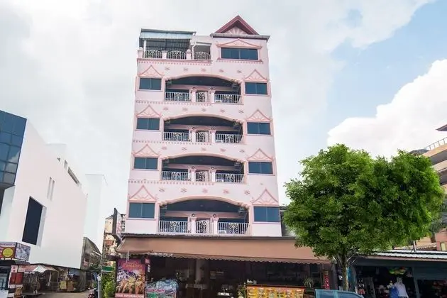 Dee Viking Hotel Patong - Dış Mekan
