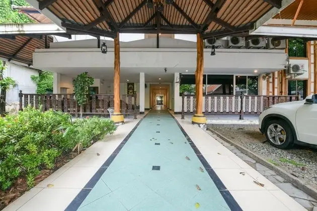 Deeden Pattaya Resort - Dış Mekan