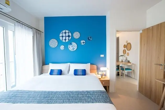 DeeProm Pattaya Hotel - Oda