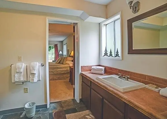 Deer View Retreat - Banyo Tipleri