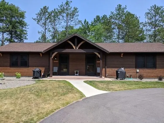 Deerwood Resort - Pine Bluff Cottage 3