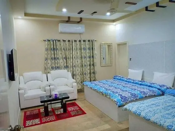 Hotel Defence Inn - Oda