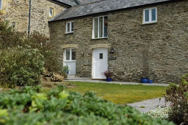 Degembris Cottages - Dış Mekan