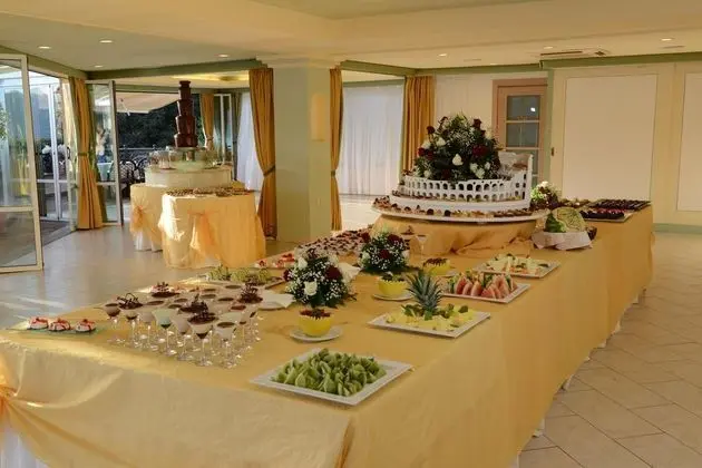 Hotel Villa Degli Angeli - Genel