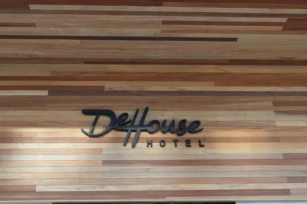 DeHouse Hotel
