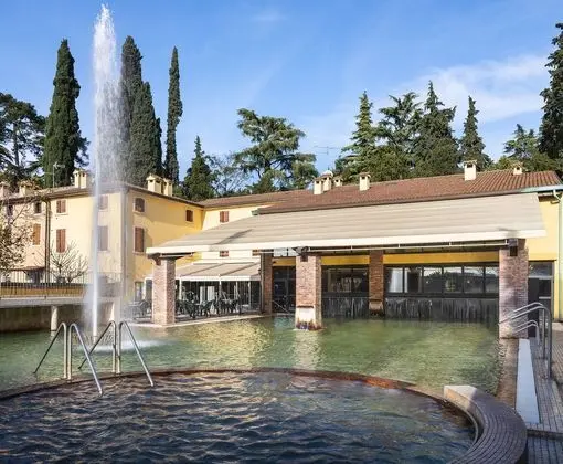 Villa dei Cedri Hotel & Residence - Havuz