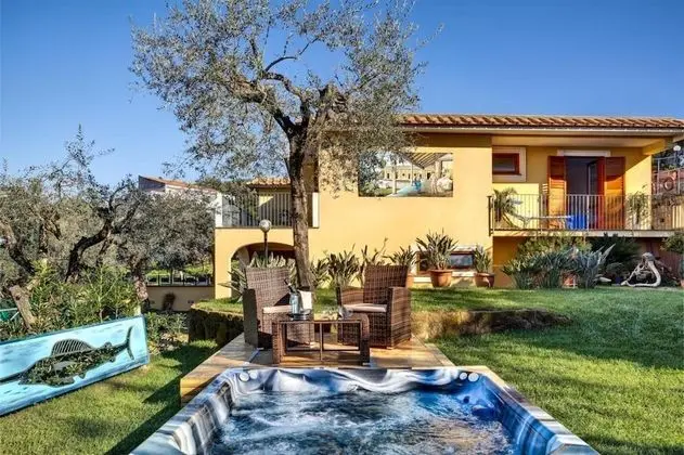 Villa dei Dipinti - Dış Mekan