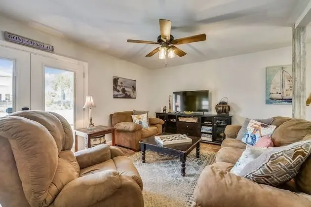 Deja Blue by Book That Condo