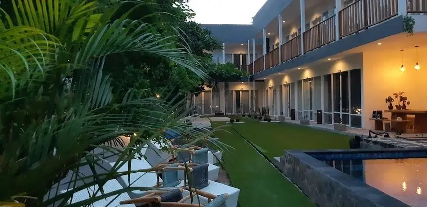 Dejavu Hotel - Dış Mekan
