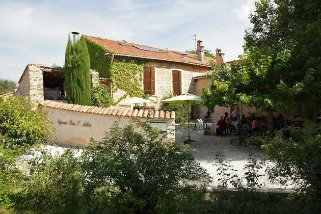 Hotel Dejeunez Sous L'Arbre