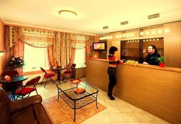 Dekabrist Inn Apartments - Lobi