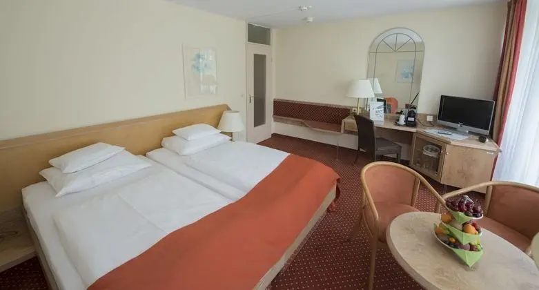 DEKRA Congresshotel Wart - Oda