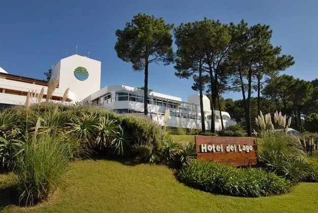 Del Lago Golf & Art Resort