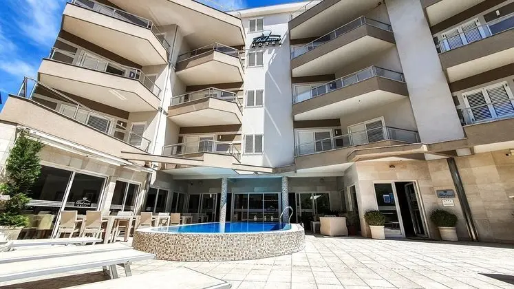 Hotel Del Mar - Dış Mekan