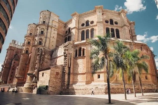 Del Parque Flats Central