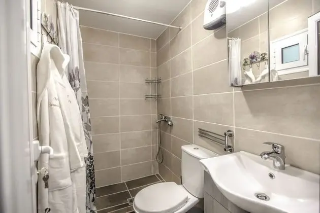 Del Sol Meteora Luxurious Family Suites4 - Banyo Tipleri