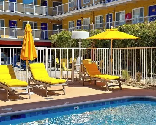 Hotel del Sol - Havuz