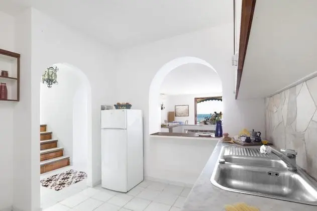Villa del Sole With Sea View Direct Sea Access Parking and Air Conditioning - Oda