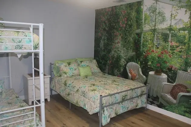 DeLand Florida Vacation Home - Oda