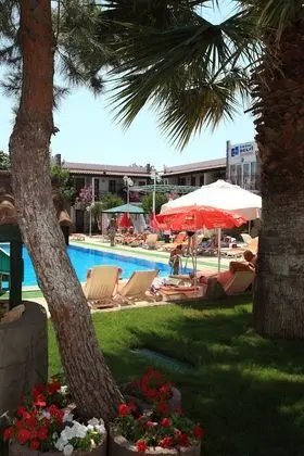 Delfi Hotel & Spa - Dış Mekan