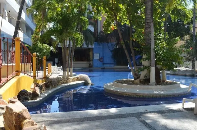 Hotel Delfines Acapulco by NG Hoteles - Dış Mekan