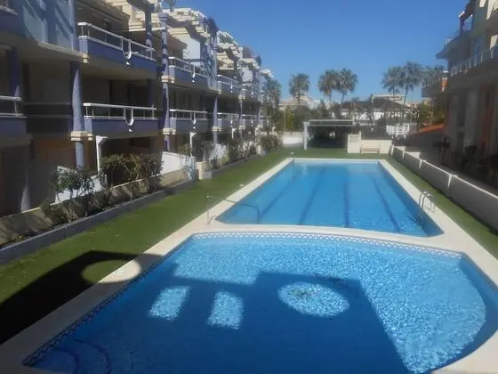 Delfines II Bajo E3 pta 2