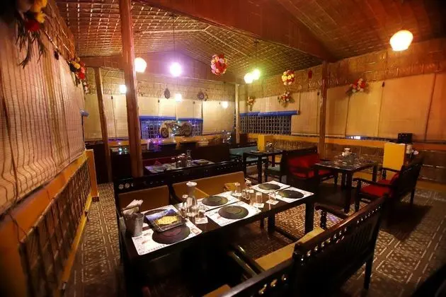 Delhi Homes By Lujo Hotels - Yerinde Yemek