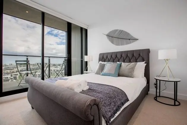 Delightful 2BR Riverview@docklands - İç Mekan