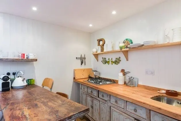 Delightful Cottage for 2 set Within Pretty Garden - Mutfak
