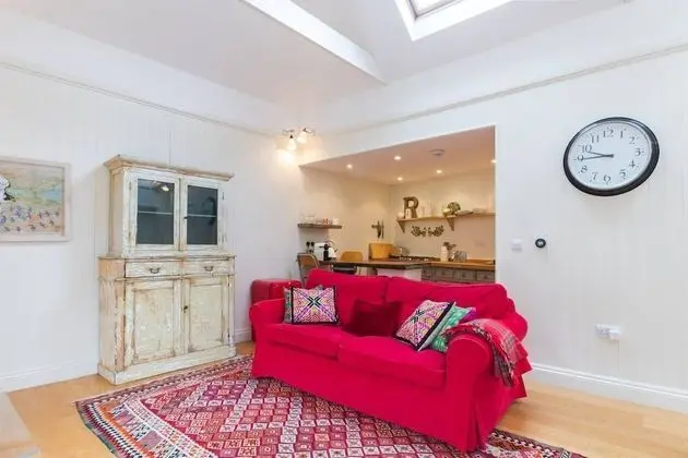 Delightful Cottage for 2 set Within Pretty Garden - Öne Çıkan Resim