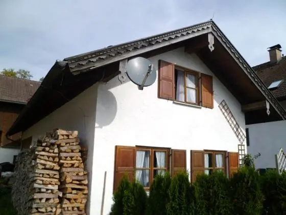 Delightful Holiday Home in Unterammergau With Terrace - Dış Mekan
