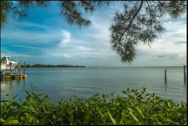 Delightful Lagoon front Villa at hotel zone