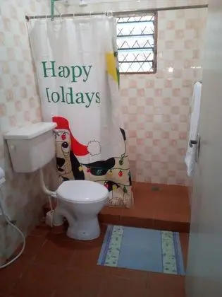 Delina Cottage Diani - Banyo Tipleri
