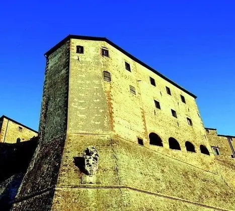 Della Fortezza
