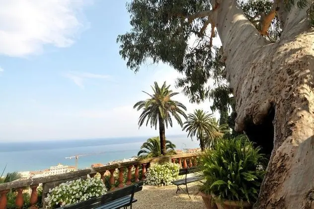 Villa Della Pergola