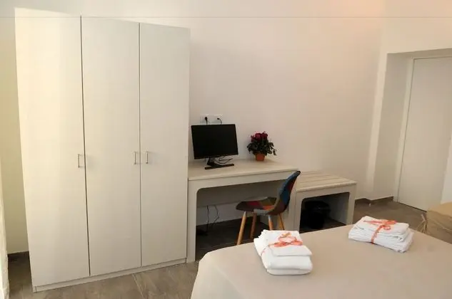 Della Torre Rooms - Oda