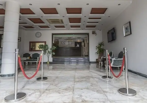 Delmon Hotel Jeddah - Lobi