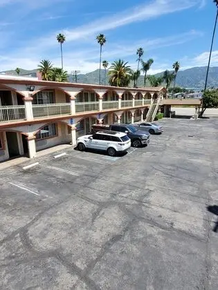 Delmonico Motel - Dış Mekan