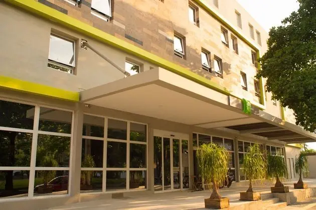 Delphin Surf Hotel - Dış Mekan