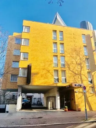 Hotel Delta am Potsdamer Platz - Dış Mekan