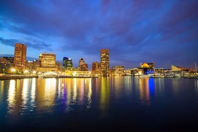 Delta Hotels by Marriott Baltimore Inner Harbor