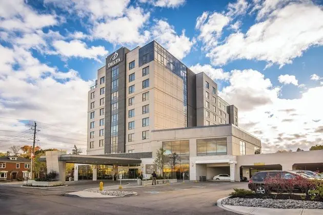 Delta Hotels Waterloo - Dış Mekan