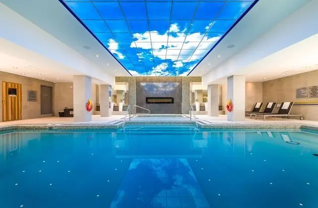 Delta Hotels Waterloo - Havuz