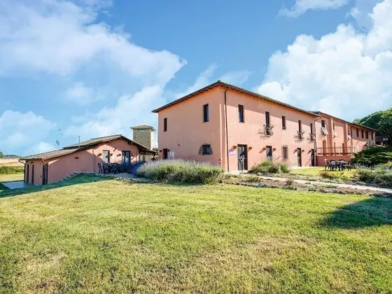 Delux Holiday Home in Castiglione del Lago